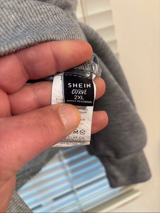 SHEIN Curve 2XL Light Gray Pullover Hoodie - Picture 2 of 6